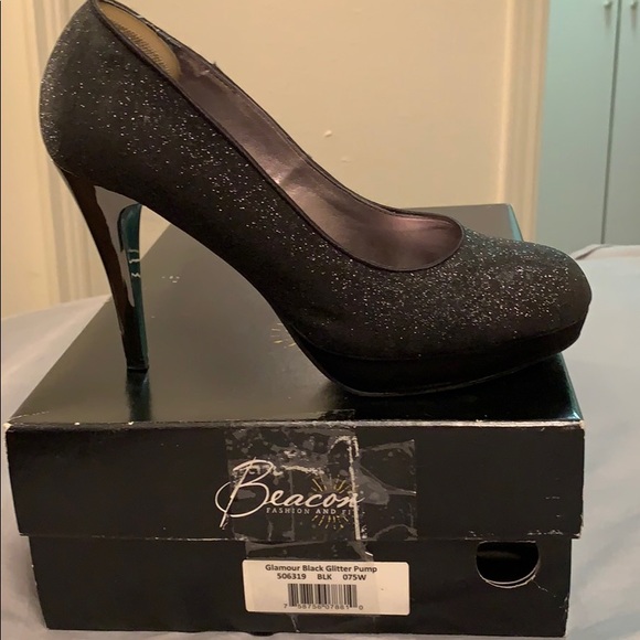 Shoes - Glamorous black shimmering 4 1/2 inch heels
